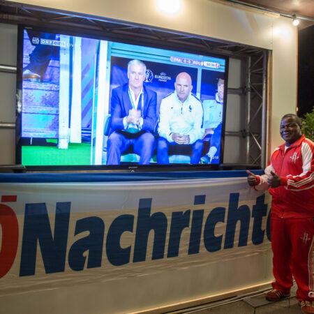 K.u.K._Public_Viewing_©_Lenzenweger_0008