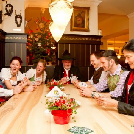 kuk Hofwirt Pre-Opening 20.12.2012