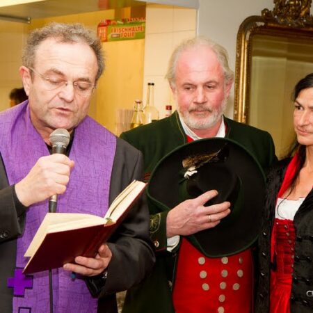 kuk Hofwirt Pre-Opening 20.12.2012