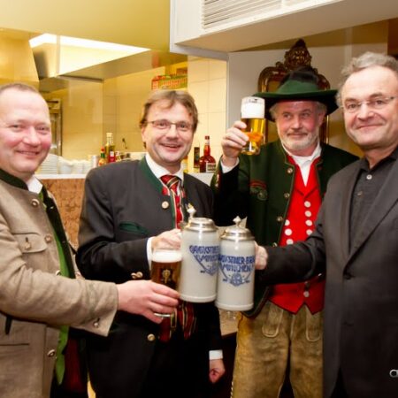 kuk Hofwirt Pre-Opening 20.12.2012