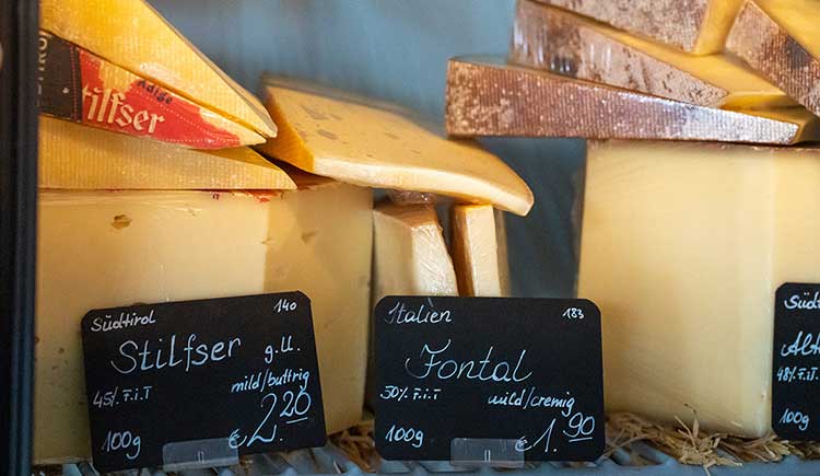 Käse von der KAS KG im Café Bar Johann