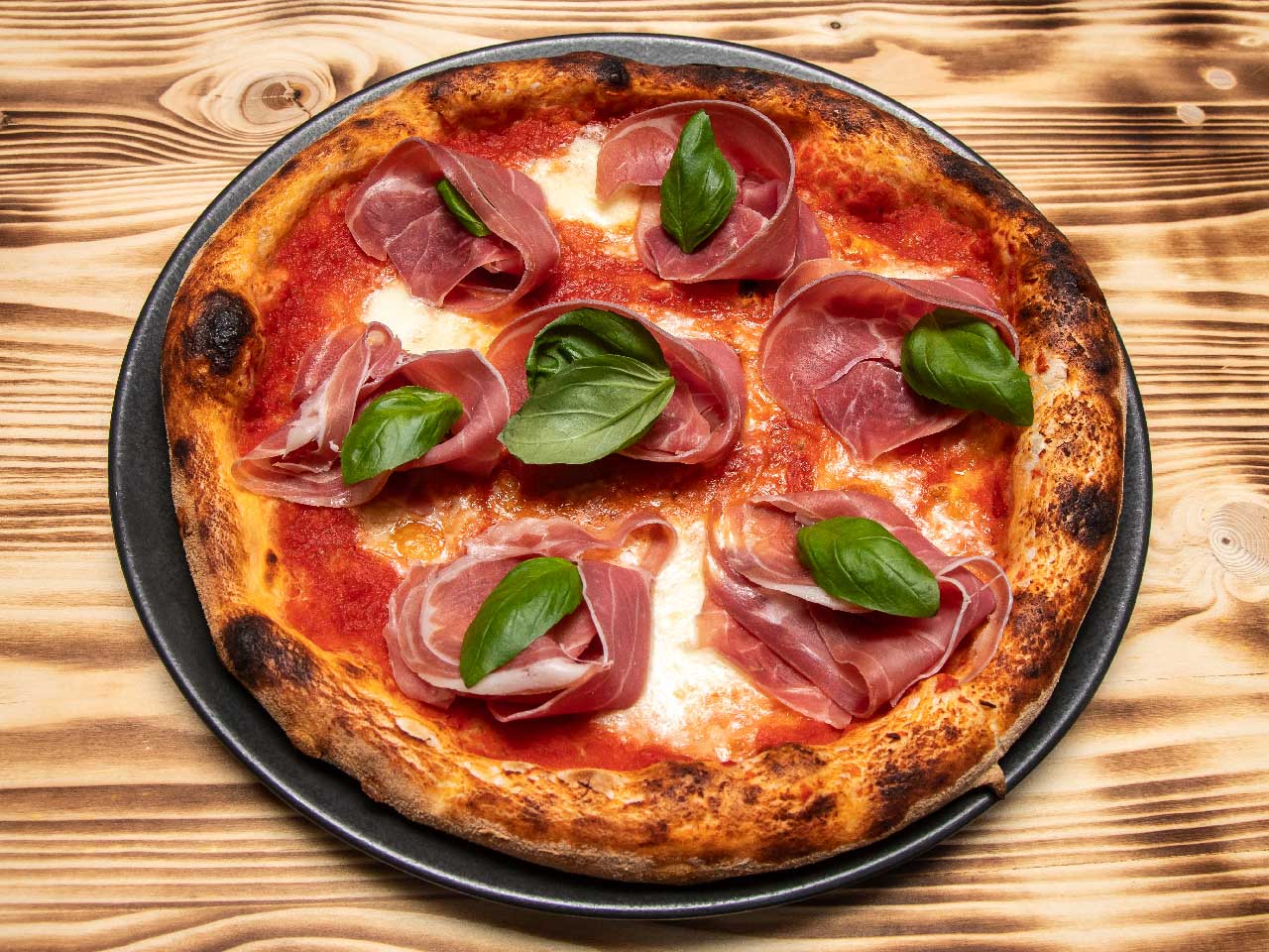 Pizza Bufala | k.u.k. Osteria Miramare zu Ischl