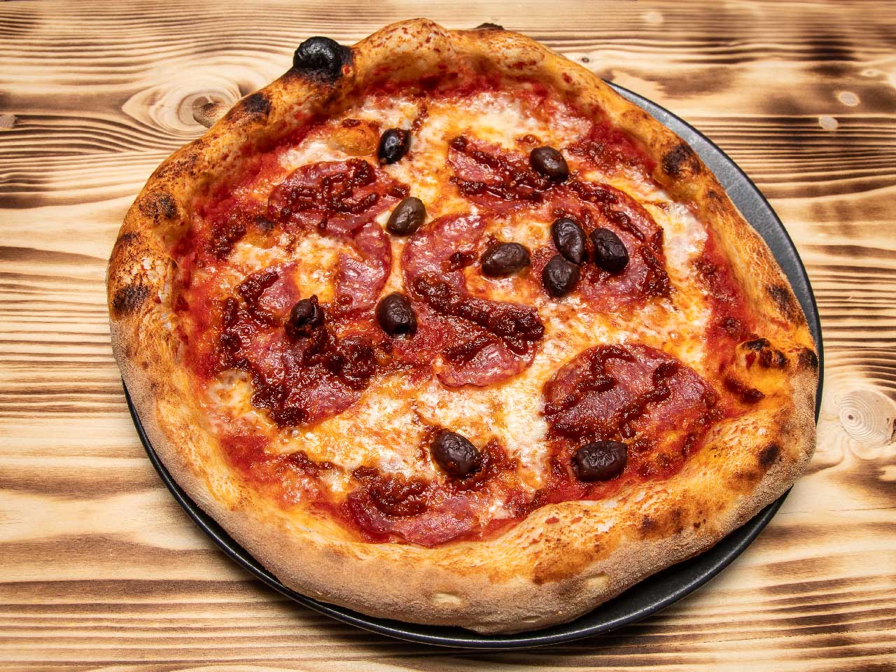 Pizza Fuoco Calabrese | k.u.k. Osteria Miramare zu Ischl