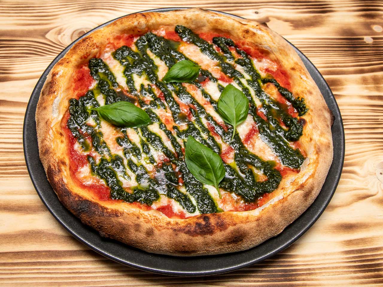 Pizza Pesto | k.u.k. Osteria Miramare zu Ischl