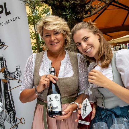 Weinroas am Schroepferplatz - Fr 29.8.25