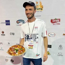 Allessandro 3. Platz bei Pizza WM 2024 Allessandro 3. Platz bei Pizza WM 2024
